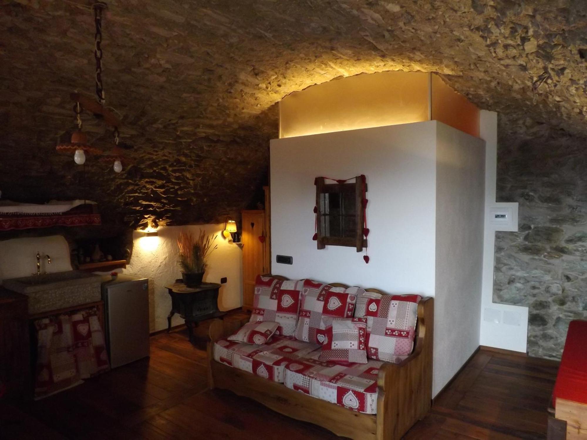 Вилла Chez Tonton Wi-Fi Аоста Экстерьер фото
